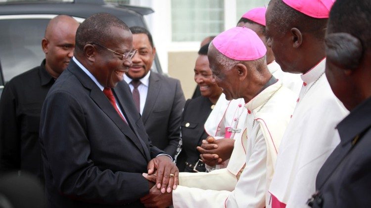 Askofu Ngalalekumtwa amechangia sana ustawi wa Chuo Kikuu cha RUCU