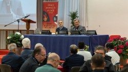 Cardenal Grech: “El sueño del Papa es también el sueño del Sínodo: comunidades que no se repliegan sobre sí mismas, sino que se lanzan a llevar el Evangelio a todas partes”.