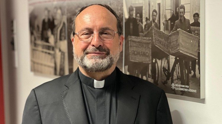 Don Manuel Barrios Prieto, secretario general de la COMECE.