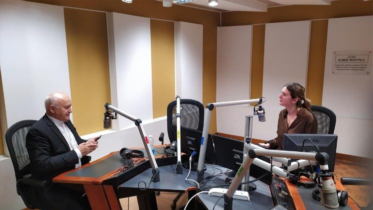 Kardinal Német im Gespräch mit Christine Seuss