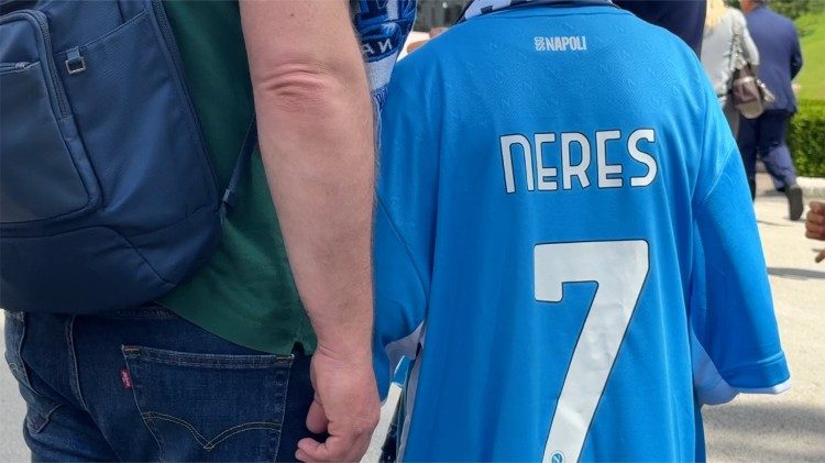 O pequeno torcedor Federico que esperava encontrar seu ídolo brasileiro, David Neres