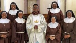 Waterfalls in Simbabwe: Die Klarissen nach der Messe