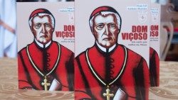 Livro sobre a vida de Dom Viçoso é lançado em Mariana