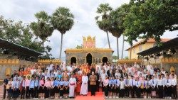  Ottavo colloquio buddista-cristiano a Phnom Penh, Cambogia