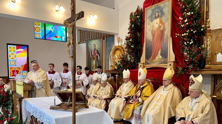 2025.03.03 Peregrinazione dell'icona del Sacro Cuore di Gesù nell'arcidiocesi di Przemyśl in Polonia (fot. don Szymon Kot)