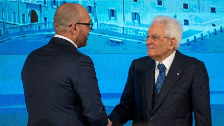 Carmine Falanga premiato dal Presidente Mattarella