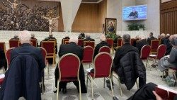 Exerciții spirituale pentru papa și Curia romană cu pr. Roberto Pasolini (OFMCAP) în Aula Paul al VI-lea.