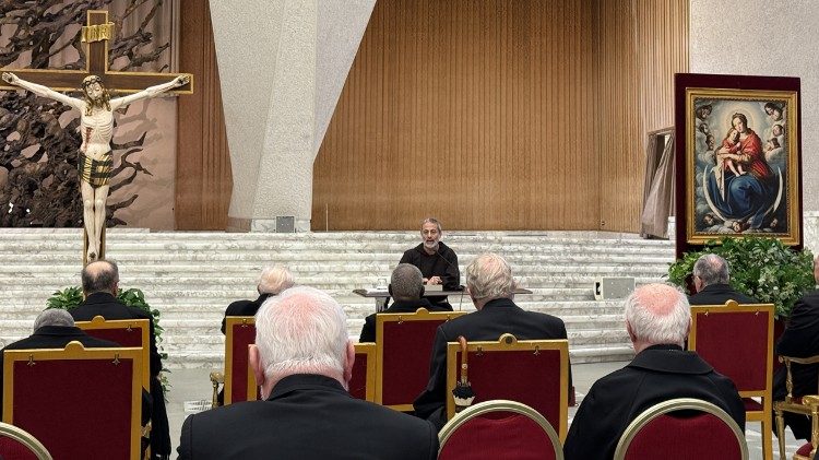 Spiritual exercises in the Paul VI Hall (archive photo)