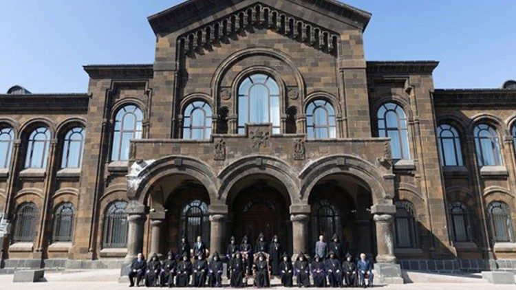 2025.03.13 Riunione del Consiglio Spirituale Supremo - Etchmiadzin