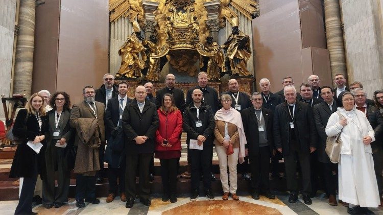 Удзельнікі канферэнцыі “Новы шлях развіцця эканомікі”