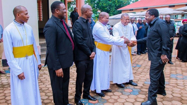 Shirika la Mitume wa Yesu linaomboleza kifo cha Padre Kanuti Shirika, AJ.