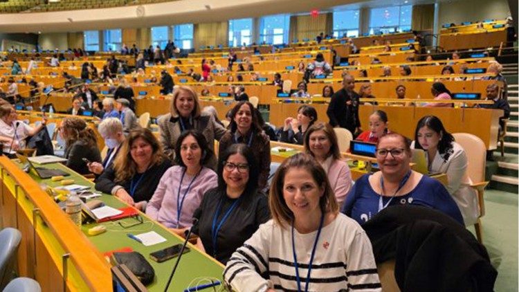 2025.03.21 Membri della Società del Soccorso Armeno all'ONU