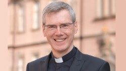 Bischof Heiner Wilmer,  Vorsitzender der Bischöflichen Arbeitsgruppe Europa der Deutschen Bischofskonferenz