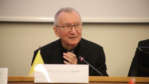 Kardinál Parolin na zasedání Comece: Evropa ať hledí na dobro celého lidstva. Jsme nablízku Ukrajině