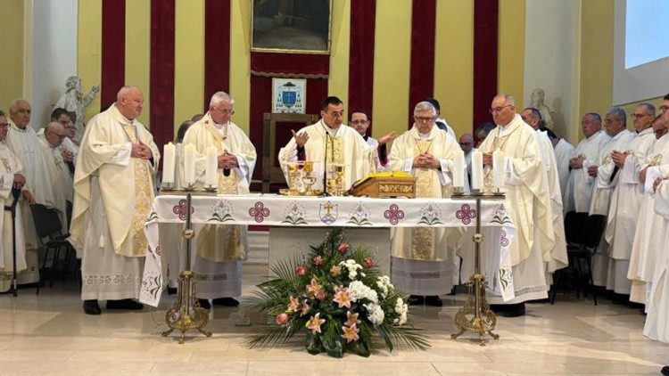 Proslava naslovne svetkovine katedrale u Gospiću (Foto: Gospićko-senjska biskupija)