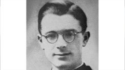 I  Lumi dom Dedë Maçaj, meshtar e martir