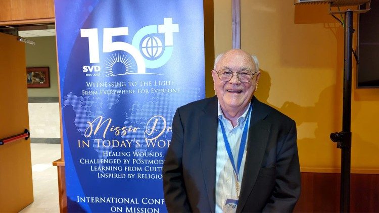 O. Stephen Bevans m&oacute;wił, że należy odkryć, na czym polega Misja Boża dzisiaj