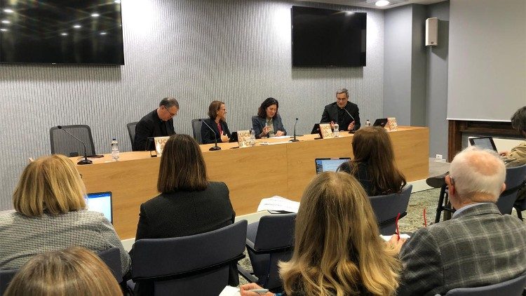 Presentación de la Exposición en la Sala Marconi