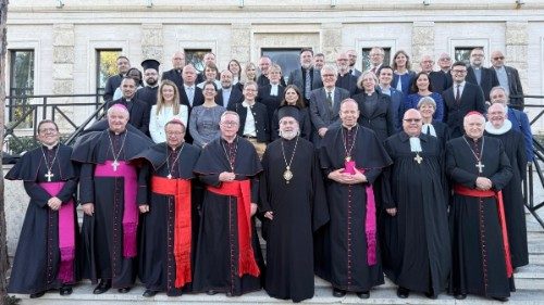Nova Charta Oecumenica, um texto que estende os bra&ccedil;os &agrave;s minorias, diz dom Grušas