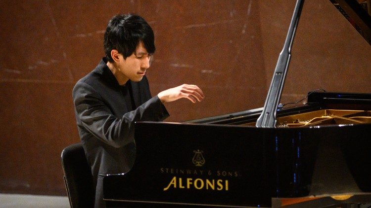 Eric Lu, vincitore del Concorso internazionale Chopin 2025, all'Istituzione Universitaria dei Concerti