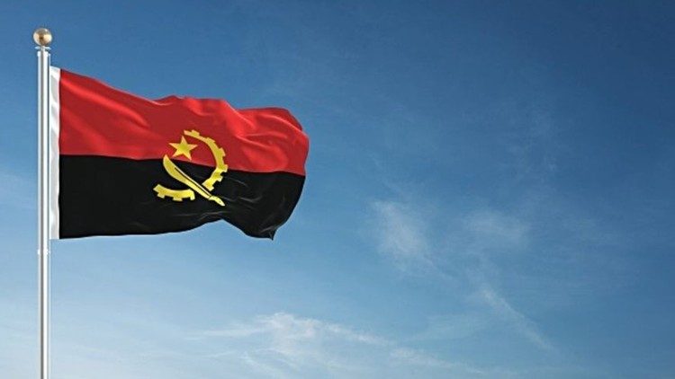 Bandeira Nacional de Angola