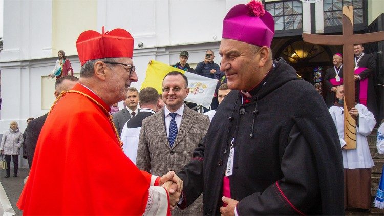 Кардынал Гуджэроці падчас свайго візіту ў Беларусь (фота Марыны Валасар)