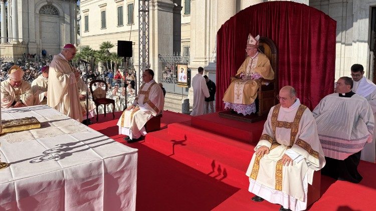 MIsa en el santuario de Pompeya