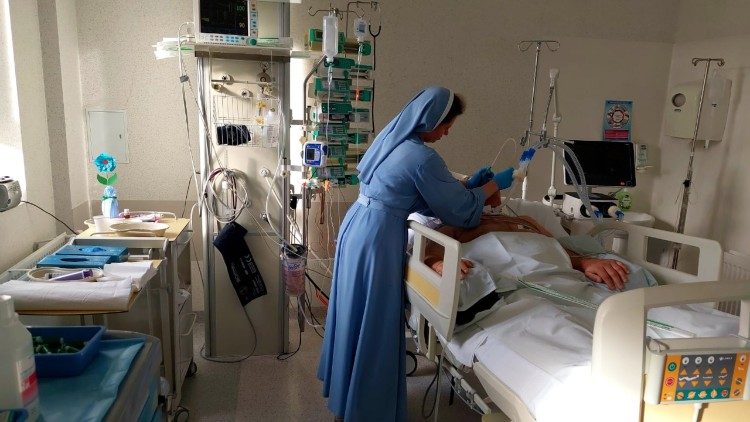 Siostry posługują r&oacute;wnież w szpitalu. Fot. s. Kornelia Silna