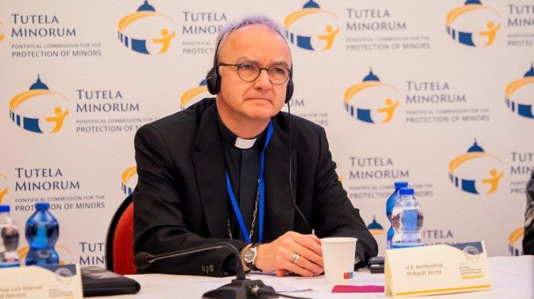 Monseñor Verny, presidente de la Pontificia Comisión para la Protección de Menores.