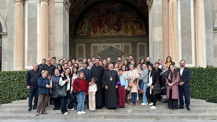 2025.11.18 Visita Mons. Barsamian a Barcelona 