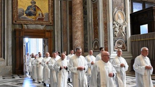 Msza przy grobie Jana Pawła II: Służyć jak św. Rafał Kalinowski