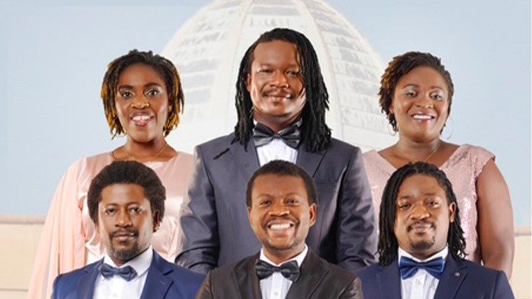 Les membres du Sacré Cœur de Jésus