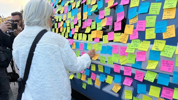 Il camper rosa della Polizia 