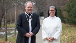 Neues Führungsduo: Sr. Franziska Madl (rechts) und Propst Anton Höslinger (links) stehen für die nächsten drei Jahre an der Spitze der Österreichischen Ordenskonferenz