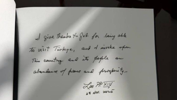 Il messaggio di Papa Leone lasciato al Mausoleo di Atatürk