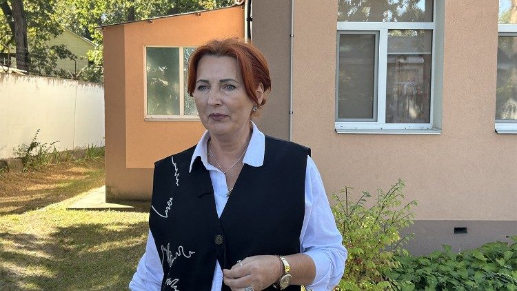 La directrice Tatuada Lynar