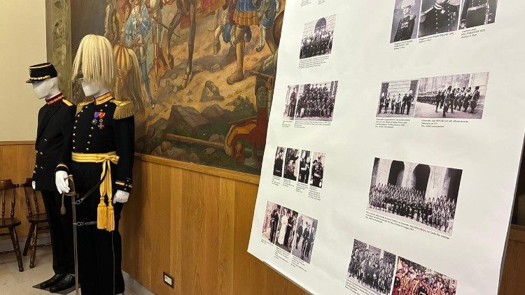 Presentazione della nuova uniforme di rappresentanza della Guardia Svizzera Pontificia