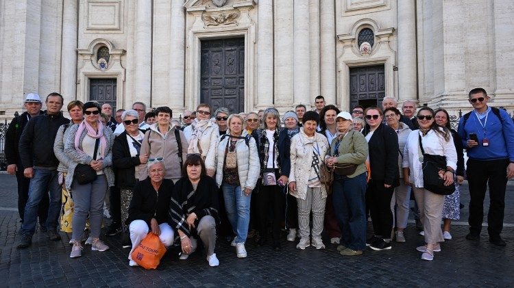 2025.10.03 gruppo di pellegrini dalla Polonia