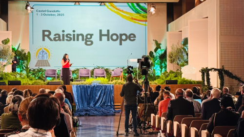 2025.10.04  raising hope: intervista a Patricia Gualinga e la principessa Smeralda del Belgio