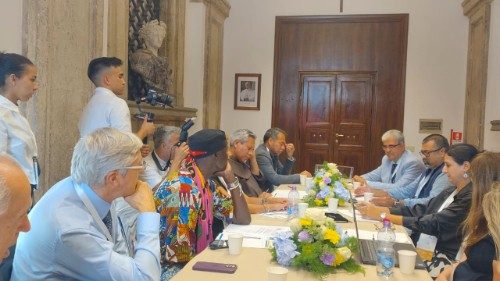  World meeting sobre la fraternidad. La Fundación Fratelli tutti celebra mesa internacional sobre la literatura como herramienta de la paz
