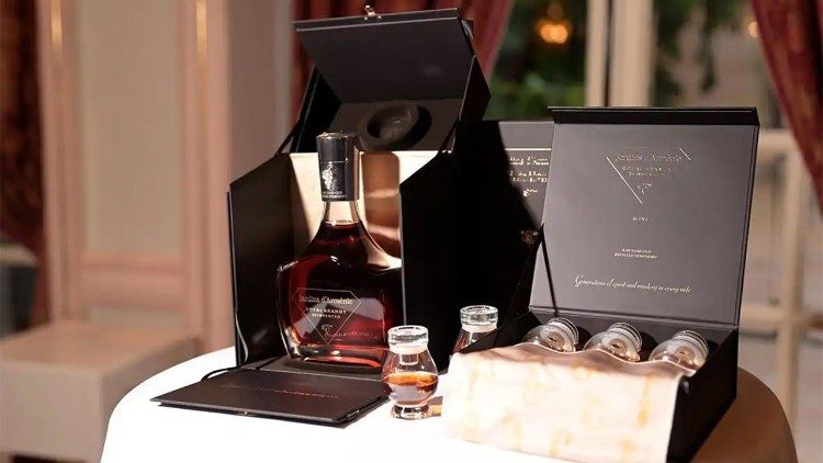 2025.10.14 Cognac armeno Jardins d'Armenie 