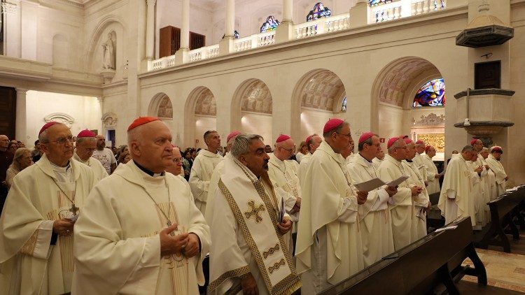 Епископите от СЕЕК във Фатима