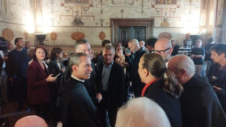 Presentazione a palazzo Vecchio a Firenze del Centro Studi internazionale Papa Leone XIV