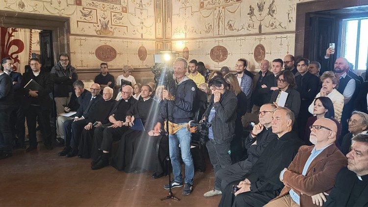 Presentación del Centro de Estudios León XIV de Florencia