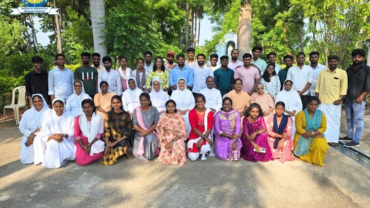 தமிழ்நாடு கத்தோலிக்க இளைஞர் இயக்கத்தினர் 