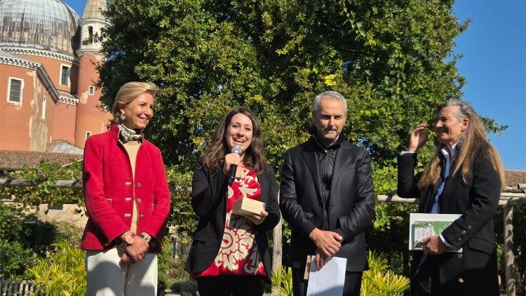 Chiara Grasso con Anna Zegna, Riccardo Capo (Oasi Zegna) e Adele Re Rebaudengo