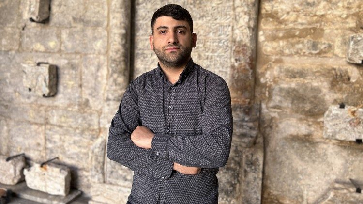 Fadi, 27, trained for three years before helping restore the Gate of the Twelve Apostles © Vatican Media