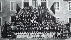 17 tetor 1877 hapi dyert Kolegja Saveriane në Shkodër