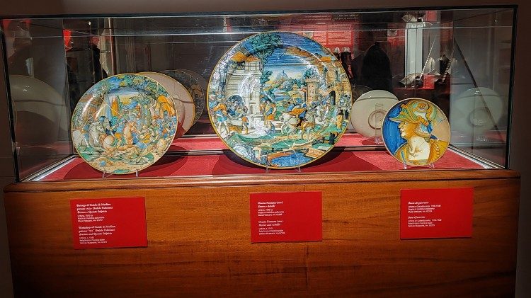 Le ceramiche esposte in mostra