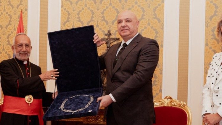 Տանն Կիլիկիոյ կաթողիկէ հայոց Ռաֆայէլ Պետրոս ԻԱ. կաթողիկոս պատրիարքն ու Լիբանանի նախագահ զօր. Ժոզեֆ Աուն 